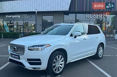 Внедорожник / Кроссовер Volvo XC90 2018 в Киеве