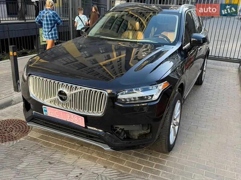 Volvo XC90 2016