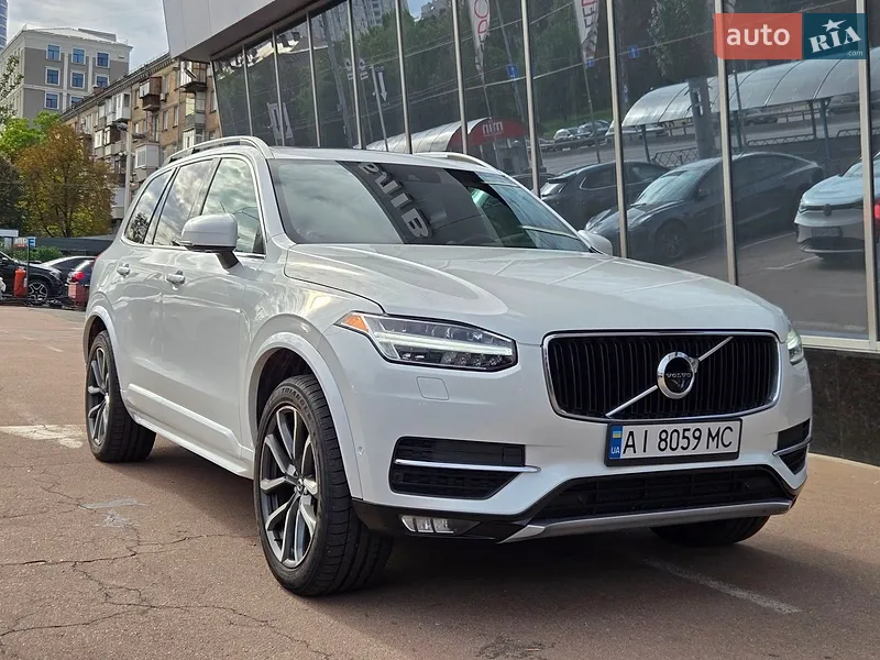 Volvo XC90