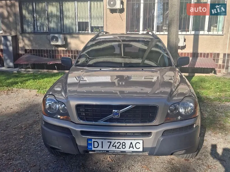 Volvo XC90 2003