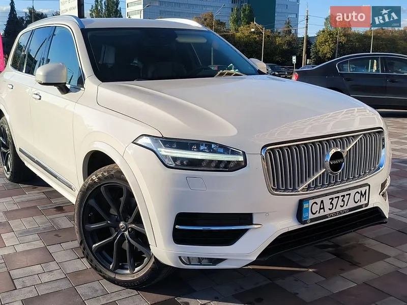 Volvo XC90 2016
