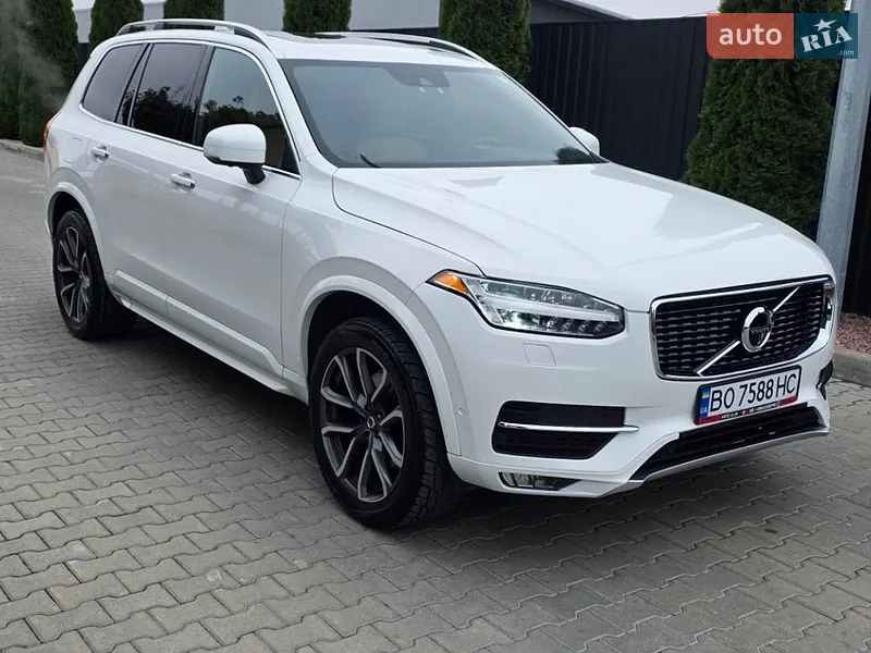 Volvo XC90