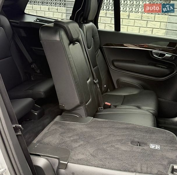 Внедорожник / Кроссовер Volvo XC90 2018 в Ровно