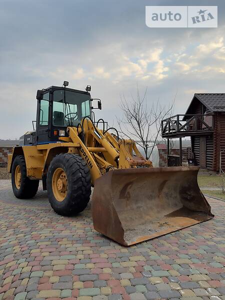 Фронтальні навантажувачі Volvo ZL 302C 1998 в Рівному