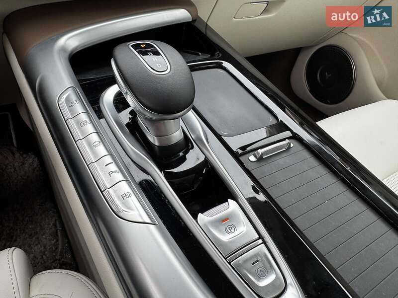 Внедорожник / Кроссовер Voyah Free 2021 в Киеве