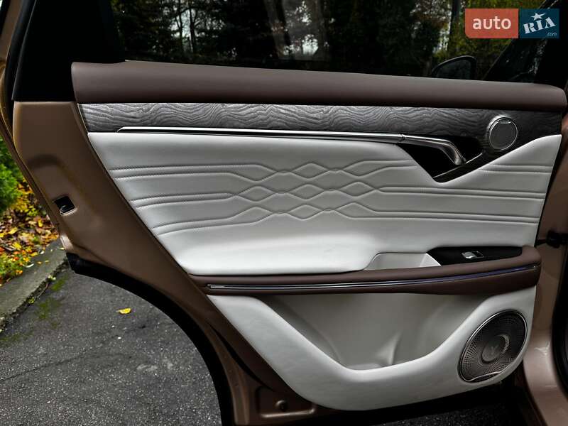 Внедорожник / Кроссовер Voyah Free 2021 в Киеве