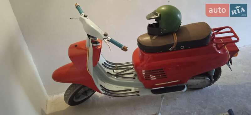 Мотороллер Вятка В150М 1967 в Бориславе