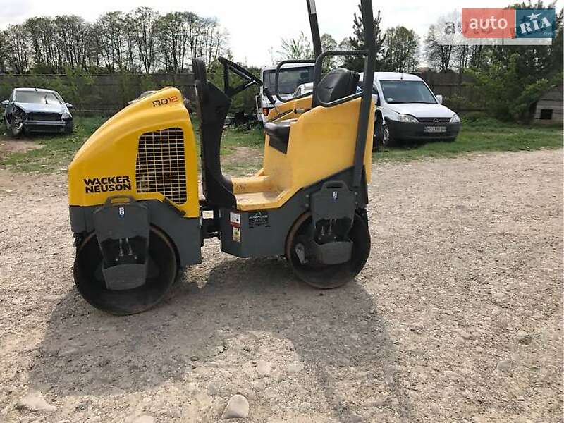 Дорожный каток Wacker Neuson 2015 в Херсоне