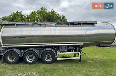 Цистерна WBS Trailers LTD 2012 в Стрые