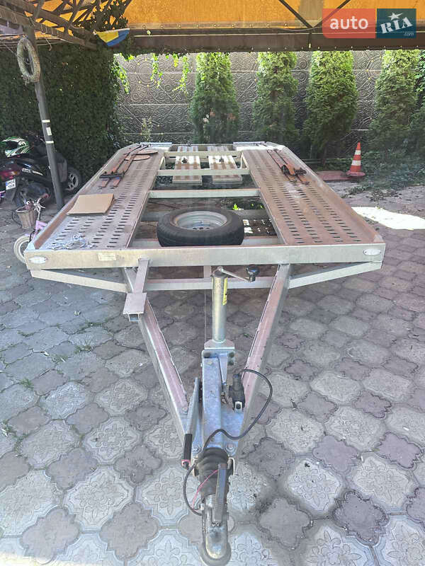 Weekend W350B 2022