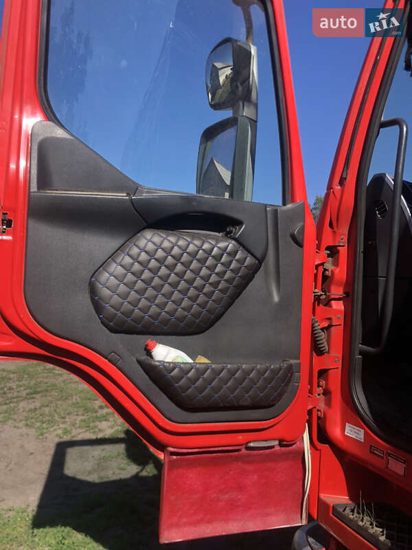 Самосвал полуприцеп Weightlifter 3STD 2000 в Згуровке