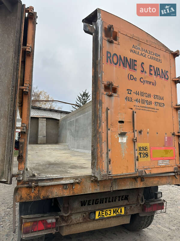 Самосвал полуприцеп Weightlifter 3STT 2004 в Киеве