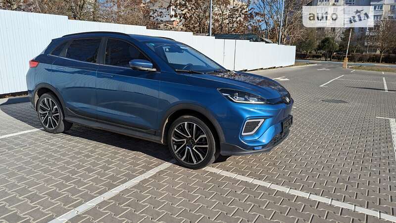 Внедорожник / Кроссовер Weltmeister EX5 2019 в Ужгороде фото 4 Внедорожник / Кроссовер Weltmeister EX5 2019 в Ужгороде