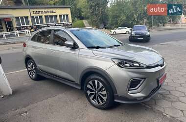 Внедорожник / Кроссовер Weltmeister EX5 2020 в 