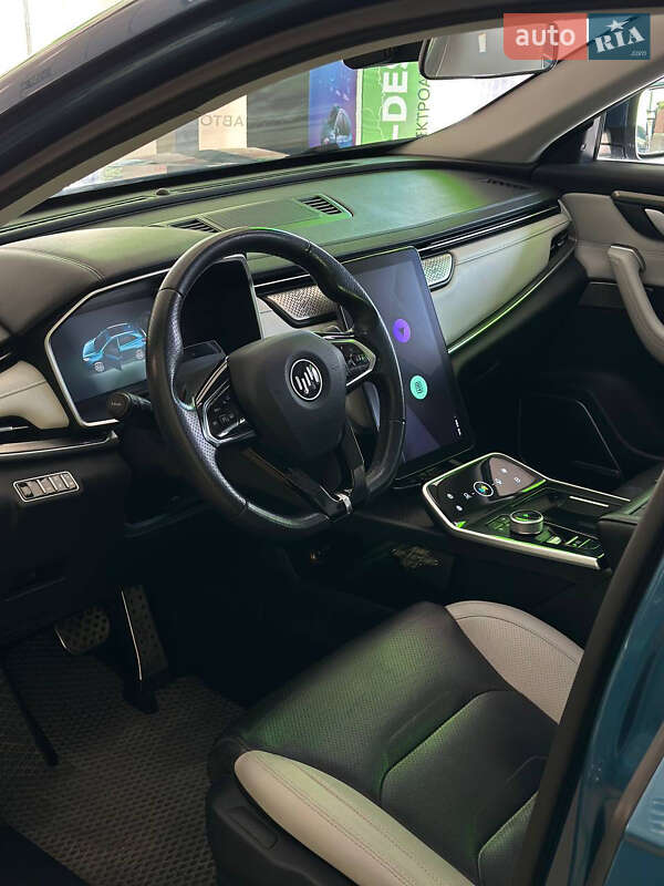 Внедорожник / Кроссовер Weltmeister EX5 2020 в Кропивницком