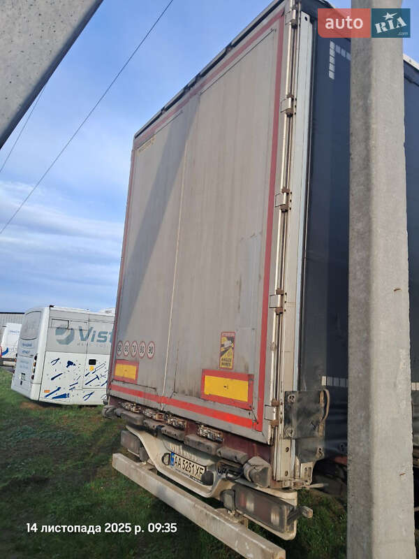 Тентований борт (штора) - напівпричіп Wielton NS-3 2012 в Києві