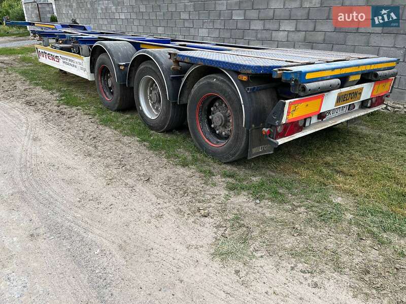 Контейнеровоз напівпричіп Wielton NS34 2010 в Шумську