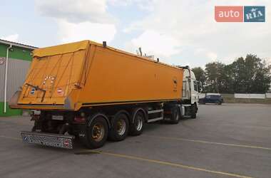 Зерновоз - полуприцеп Wielton NW 3 2012 в 