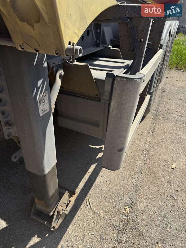 Самоскид напівпричіп Wielton NW 3 2013 в Одесі