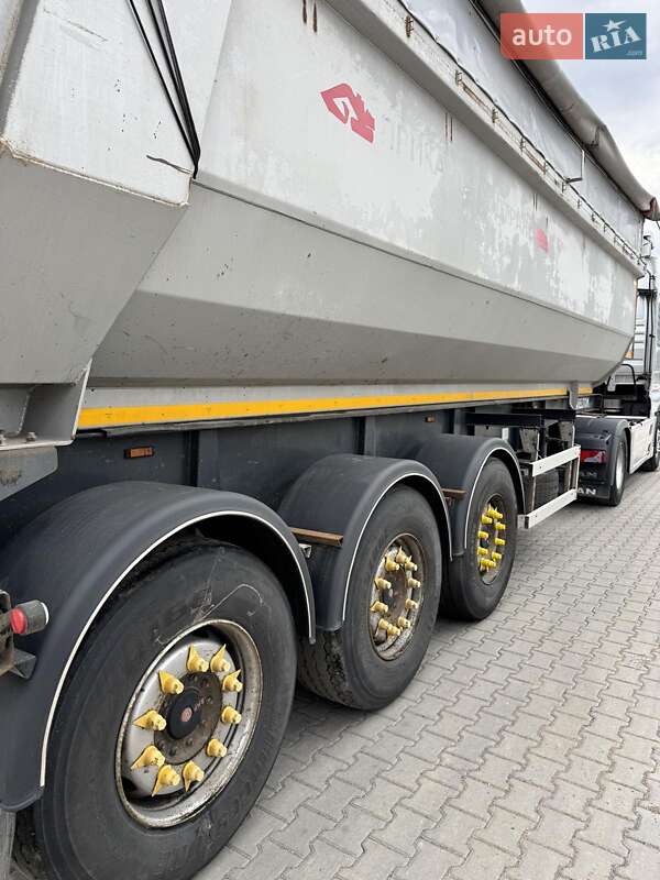 Самоскид напівпричіп Wielton NW 3 2011 в Одесі