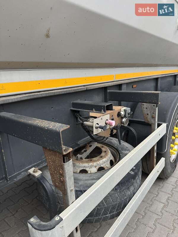 Самоскид напівпричіп Wielton NW 3 2011 в Одесі