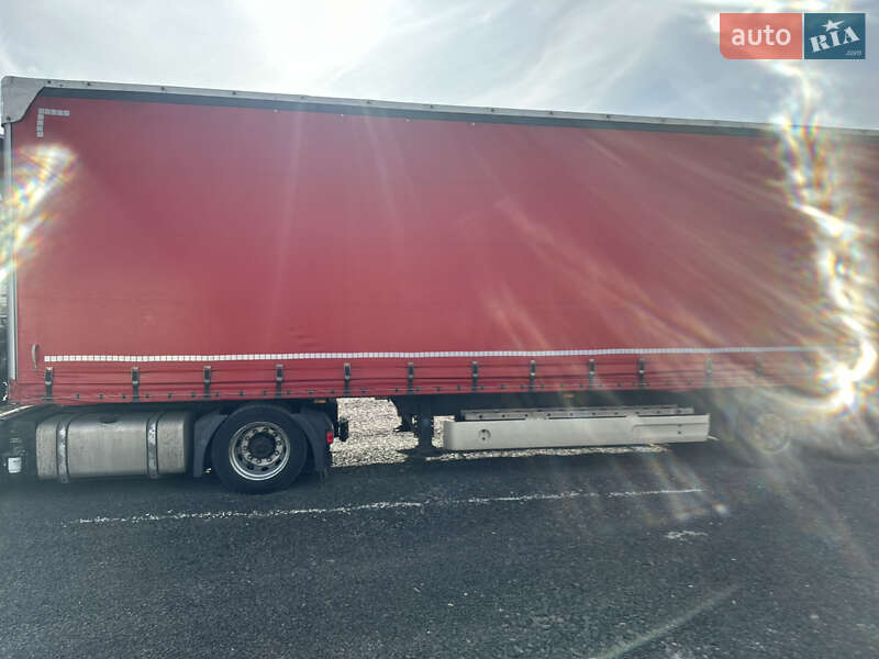 Тентованный борт (штора) - полуприцеп Wielton SAF 2013 в Луцке