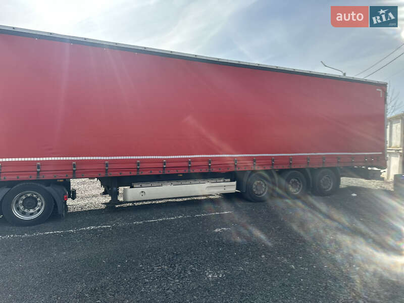 Тентованный борт (штора) - полуприцеп Wielton SAF 2013 в Луцке