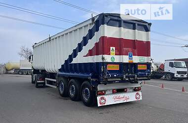 Самоскид напівпричіп Wilcox Frehauf 2009 в Шаргороді
