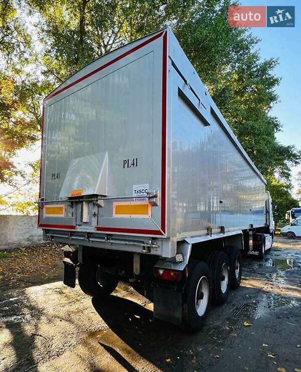 Самосвал полуприцеп Wilcox Tipper LTD 2012 в Тернополе