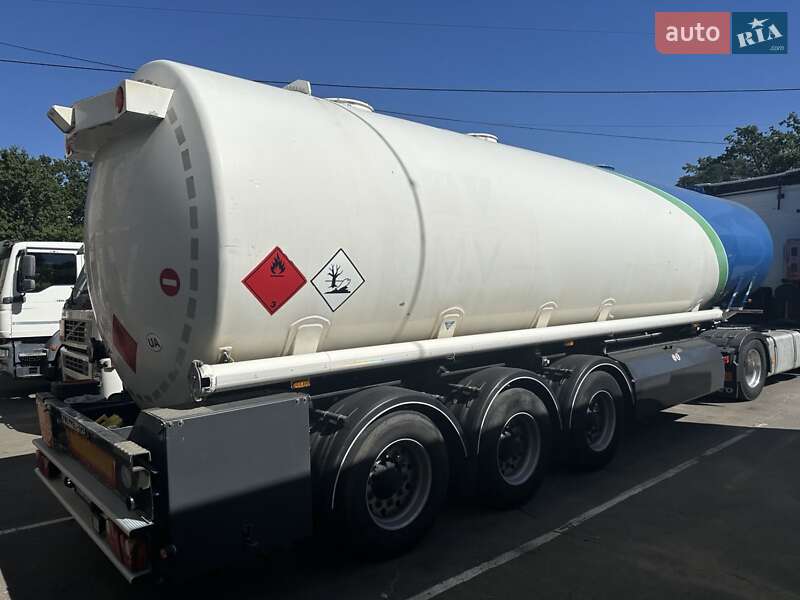 Цистерна полуприцеп Willig Sana 2009 в Киеве фото 7 Цистерна полуприцеп Willig Sana 2009 в Киеве