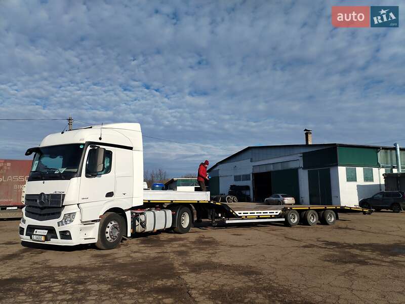 Низкорамна платформа Wilson STAA3 1988 в Олександрії фото 2 Низкорамна платформа Wilson STAA3 1988 в Олександрії