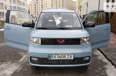 Хэтчбек Wuling HG Mini EV 2021 в 