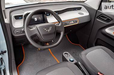 Хэтчбек Wuling HG Mini EV 2021 в 