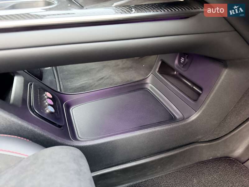 Внедорожник / Кроссовер Xiaomi SU7 Ultra 2025 в Киеве