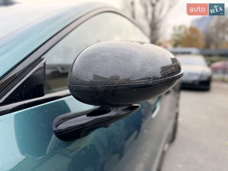 Внедорожник / Кроссовер Xiaomi SU7 Ultra 2025 в Киеве