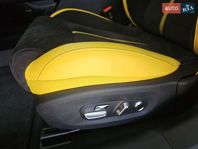 Фастбэк Xiaomi SU7 Ultra 2025 в Днепре