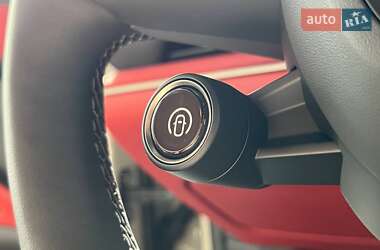 Седан Xiaomi SU7 2024 в 