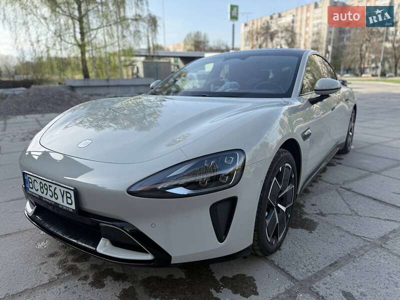 Седан Xiaomi SU7 2024 в Львове фото 27 Седан Xiaomi SU7 2024 в Львове