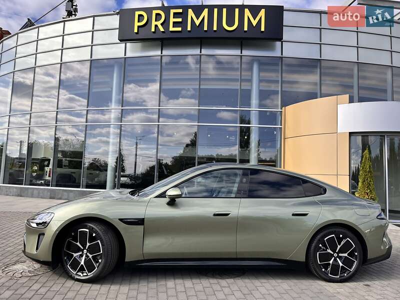 Седан Xiaomi SU7 2024 в Днепре