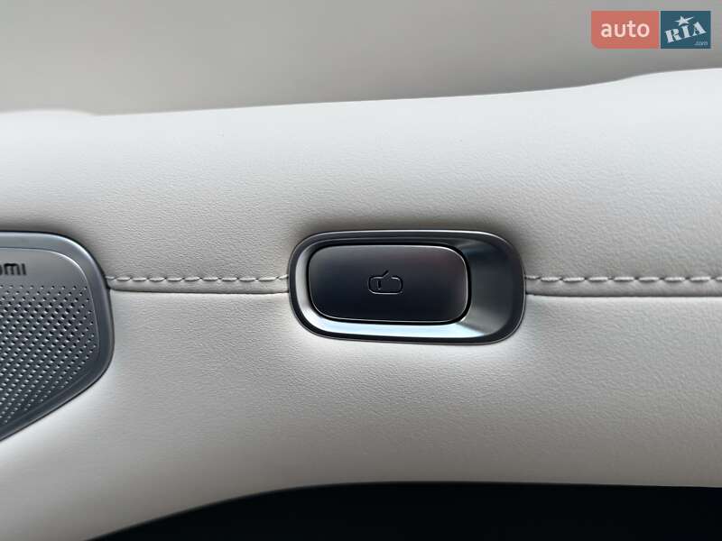 Внедорожник / Кроссовер Xiaomi YU7 2025 в Киеве