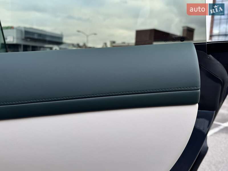 Внедорожник / Кроссовер Xiaomi YU7 2025 в Киеве