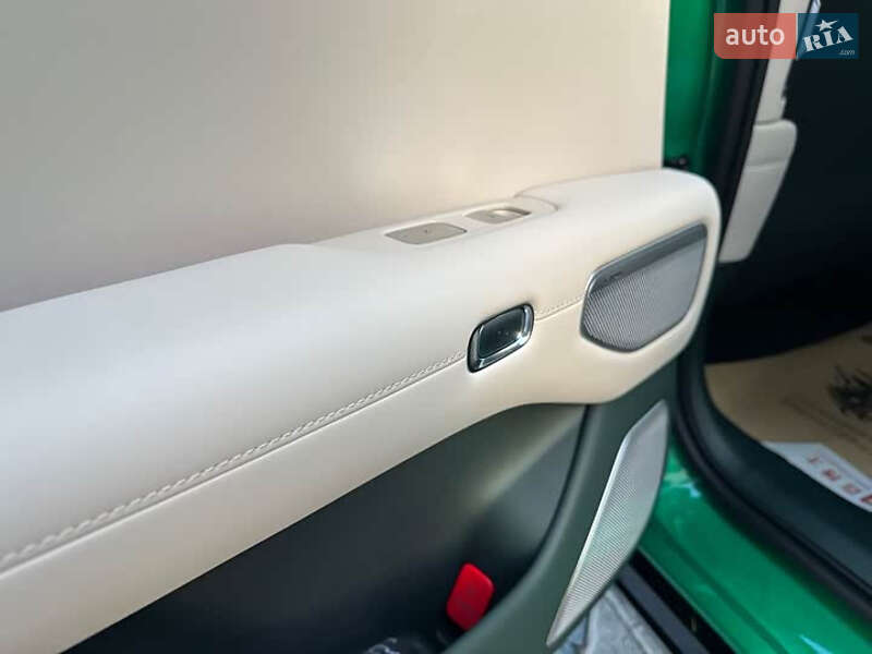 Внедорожник / Кроссовер Xiaomi YU7 2025 в Киеве