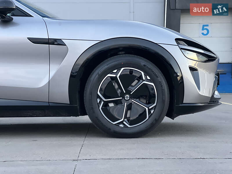 Внедорожник / Кроссовер Xiaomi YU7 2025 в Киеве фото 32 Внедорожник / Кроссовер Xiaomi YU7 2025 в Киеве