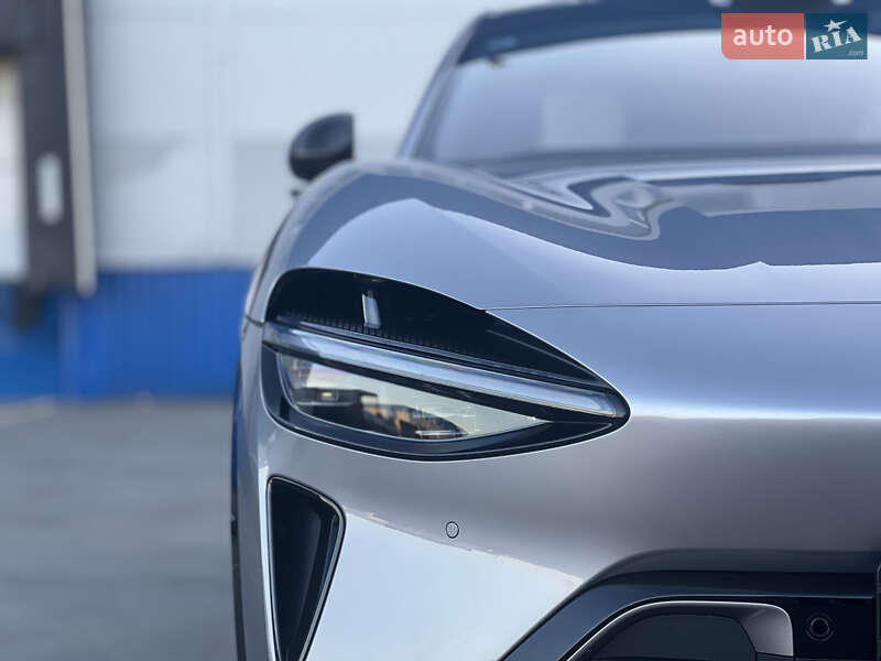 Внедорожник / Кроссовер Xiaomi YU7 2025 в Киеве фото 8 Внедорожник / Кроссовер Xiaomi YU7 2025 в Киеве