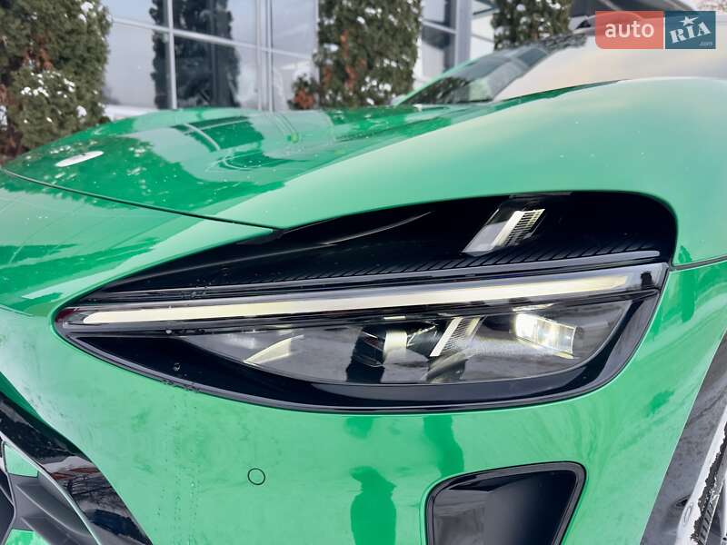 Седан Xiaomi YU7 2025 в Киеве