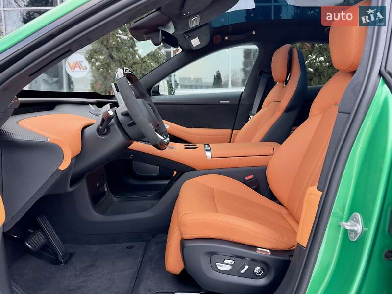 Седан Xiaomi YU7 2025 в Киеве