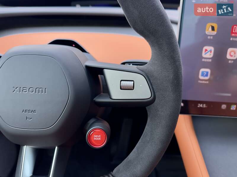 Седан Xiaomi YU7 2025 в Киеве