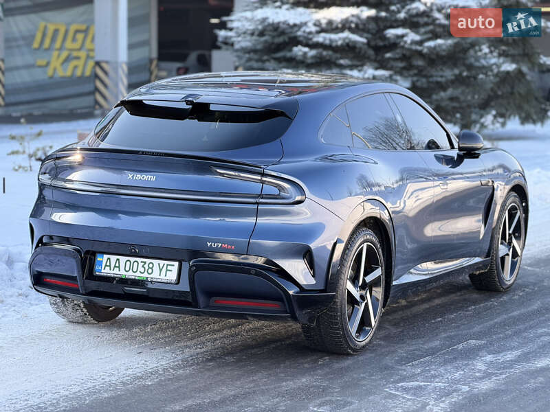Седан Xiaomi YU7 2025 в Киеве
