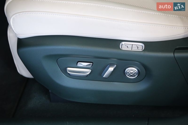 Позашляховик / Кросовер Xiaomi YU7 2025 в Києві