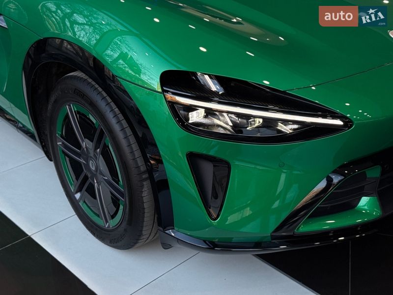 Внедорожник / Кроссовер Xiaomi YU7 2025 в Одессе